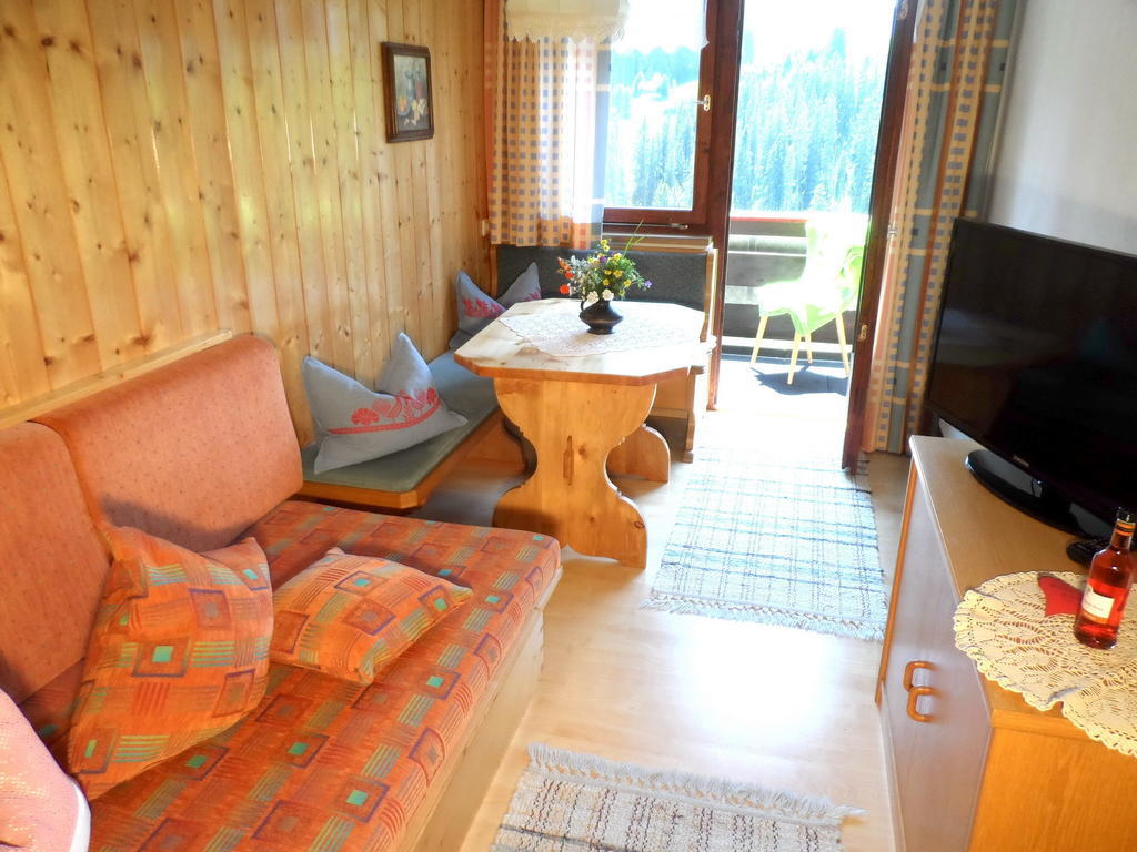 Apartamento Haus Brunneck Warth  Habitación foto